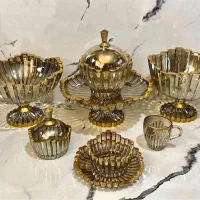 سرویس شامپاینی لب‌ طلا
