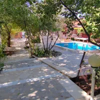 اجاره باغ با صفا|اجارهٔ کوتاه‌مدت ویلا و باغ|خمینی‌شهر, |دیوار