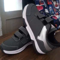 کفش پسرانه مناسب 4 سال