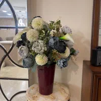 گلدان و گل مصنوعی خارجی