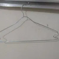 آویز لباس و رگال