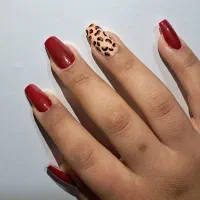 کاشت ناخن ترمیم ناخن