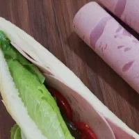 ساندویچ سرد|خوردنی و آشامیدنی|قم, باسکول|دیوار