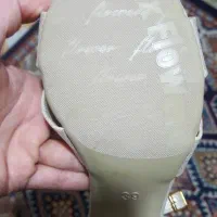 کفش مجلسی|کیف، کفش، کمربند|مشهد, موعود|دیوار