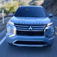 میتسوبیشی اوتلندر2025