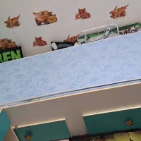 کمدو تخت کودک باتشک طبی فنری وپاتختی و فرش|تخت و سرویس خواب|اسلام‌شهر, شهرک قائمیه|دیوار