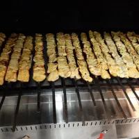 استخدام نیروی خدماتی و نظافتی اقا