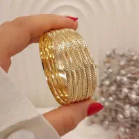 بدلیجات و آرایشی جاذبه