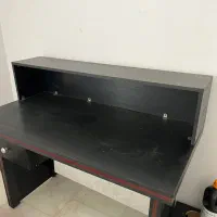 میزتحریر وکامپیوتر