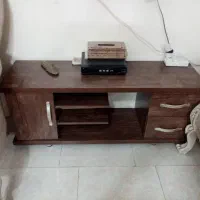 میز تلویزیون با چوب گردو