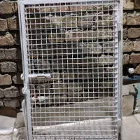 پنجره آهنی توری