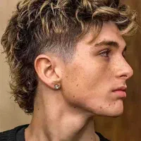 آموزشگاه آرایشگری مردانه کیوان نوری