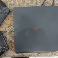 پلی استیشن 4 slim