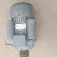 فروش‌یک‌عدد‌دینام