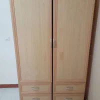 کمد لباس و وسایل