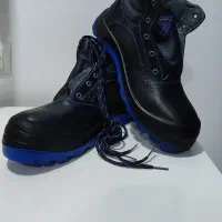 کفش کار سایز ۴۳  ،کف قیمت