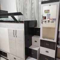 تخت دوطبقه با کمد لباس و کمد و میز تحریر