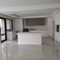 آپارتمان ۷۰ متری ۲ خوابه با نور مستقیم