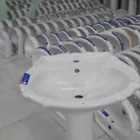 روشویی با پایه و کابینتی