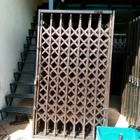 حفاظ و درب های اکاردئونی سه گل/تمام گل/درجه یک