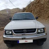 تویوتا هایلوکس مدل ۲۰۰۱