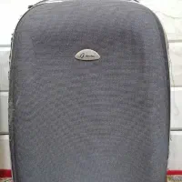 چمدان چرخ دار