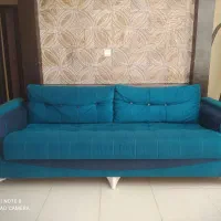 مبل راحتی 7 نفره کاملا سالم  همراه با میز و عسلی