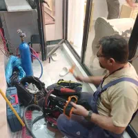 سرویس و تعمیر موتورخانه، پکیج،و برقکار صنعتی