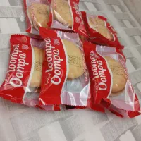 کیک و کلوچه اومپالومپا نادری