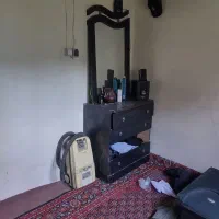 خونه دارم دنبال همخونه آقا هستم