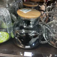 فروشنده خانم