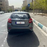 برلیانس خاکستری