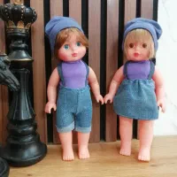 عروسک|اسباب‌‌بازی|کاشان, قبرستان دارالسلام|دیوار