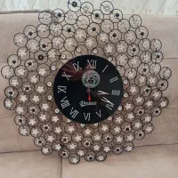 ساعت دیواری کاملا سالم در حدنو