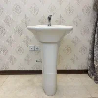 روشویی بااینه و شیراهرمی