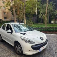 ۲۰۷ مدل ۱۳۹۶ دنده tu5 یه گلگیر رنگ