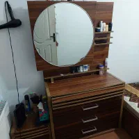 میز آرایش با دلاور|تخت و سرویس خواب|گرگان, |دیوار