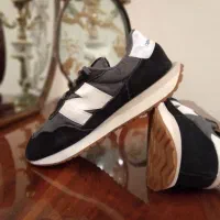 کتونی اورجینال نیوبالانس ۲۳۷ سایز ۳۸|کیف، کفش، کمربند|تهران, زیبادشت|دیوار