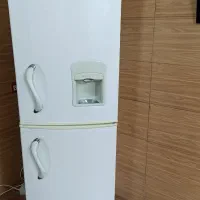 یخچال فریزر تی ارسی دست دوم کارکرد خوب بدون ختوخش|یخچال و فریزر|سنندج, |دیوار