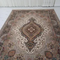 فرش ۱۲ متری ۷۰۰ شانه ۲۵۵۰ تراکم سالم تمیز در حد نو