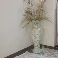 گل وگلدان