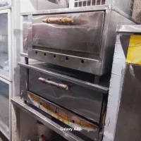 ۲ عدد فر پیتزا صندوقی ۸ نفر درحد نو