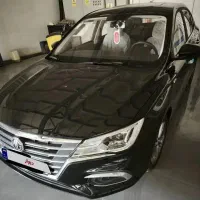 ام‌ جی 5 2024