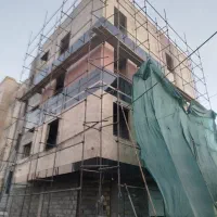 کارگر در سنگ کاری