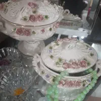 شکلات وآجیل خوری
