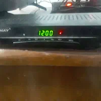 دستگاه دیجیتال دست دو