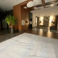 فرمانیه متقیان ۱۴۰ متر ۲ خوابه ۸ ساله واقعی