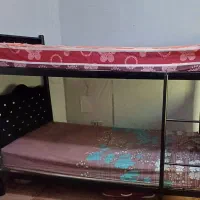 تخت دو طبقه