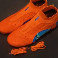 کفش فوتبالی استوک دار