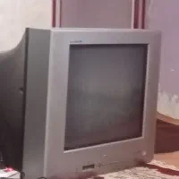 یک عدد تلوزیون ویک دستگاه دیجبتال